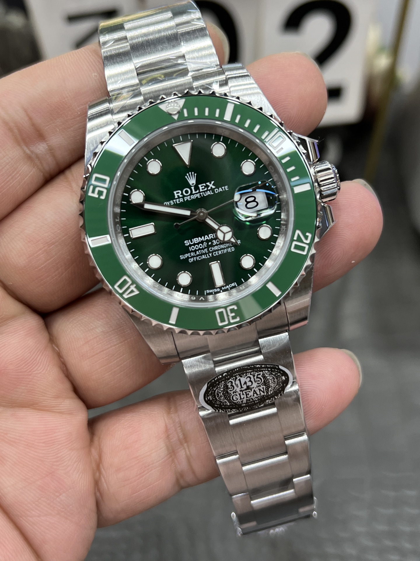 Rolex "Green Submariner" (Submariner Date) - Image 2
