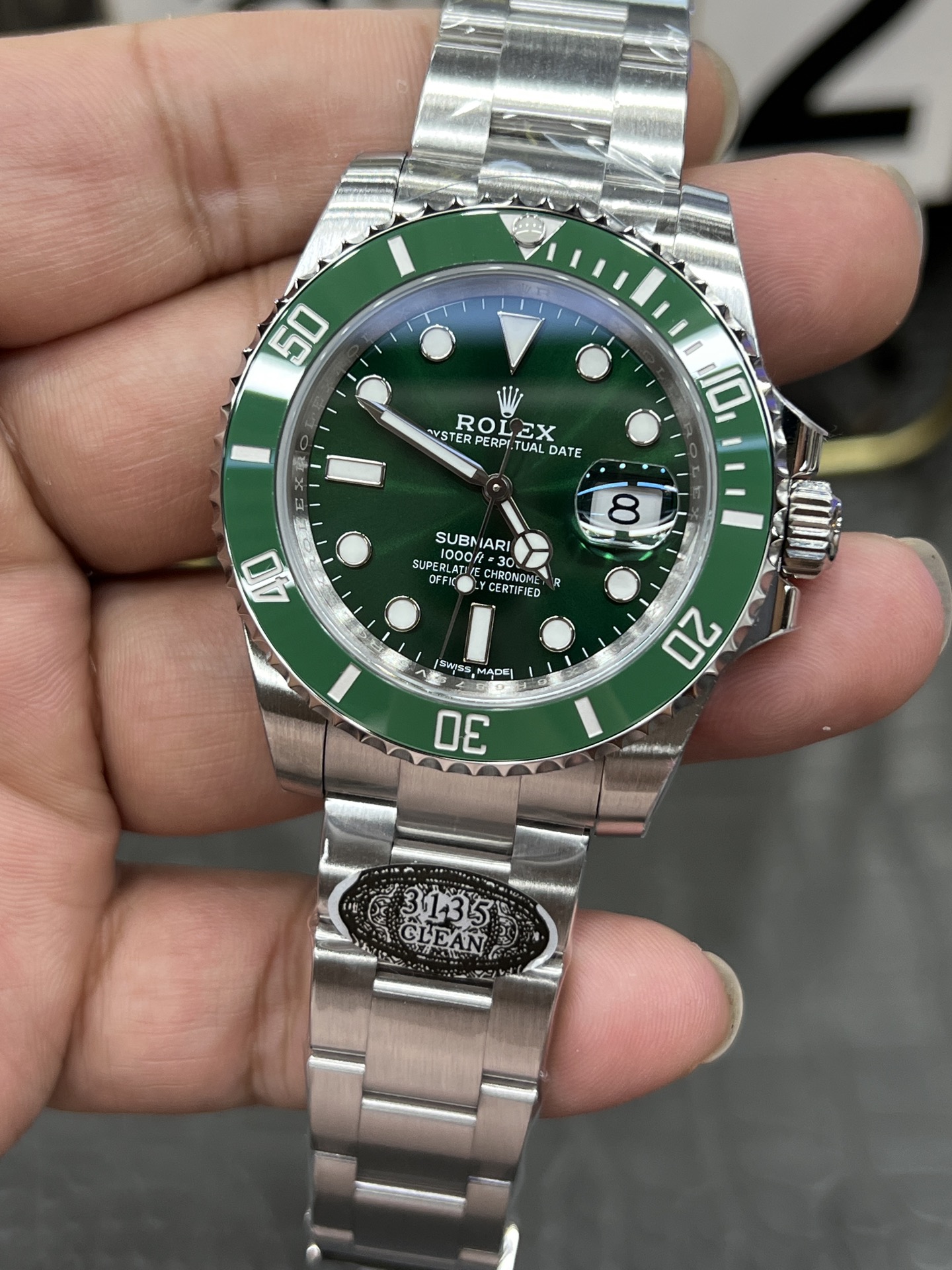 Rolex "Green Submariner" (Submariner Date) - Image 4