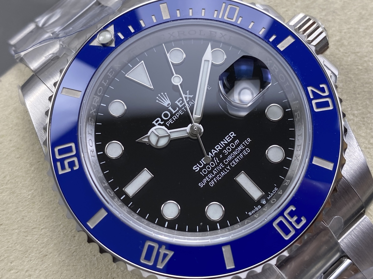 Rolex Submariner with black dial and blue bezel - Image 2