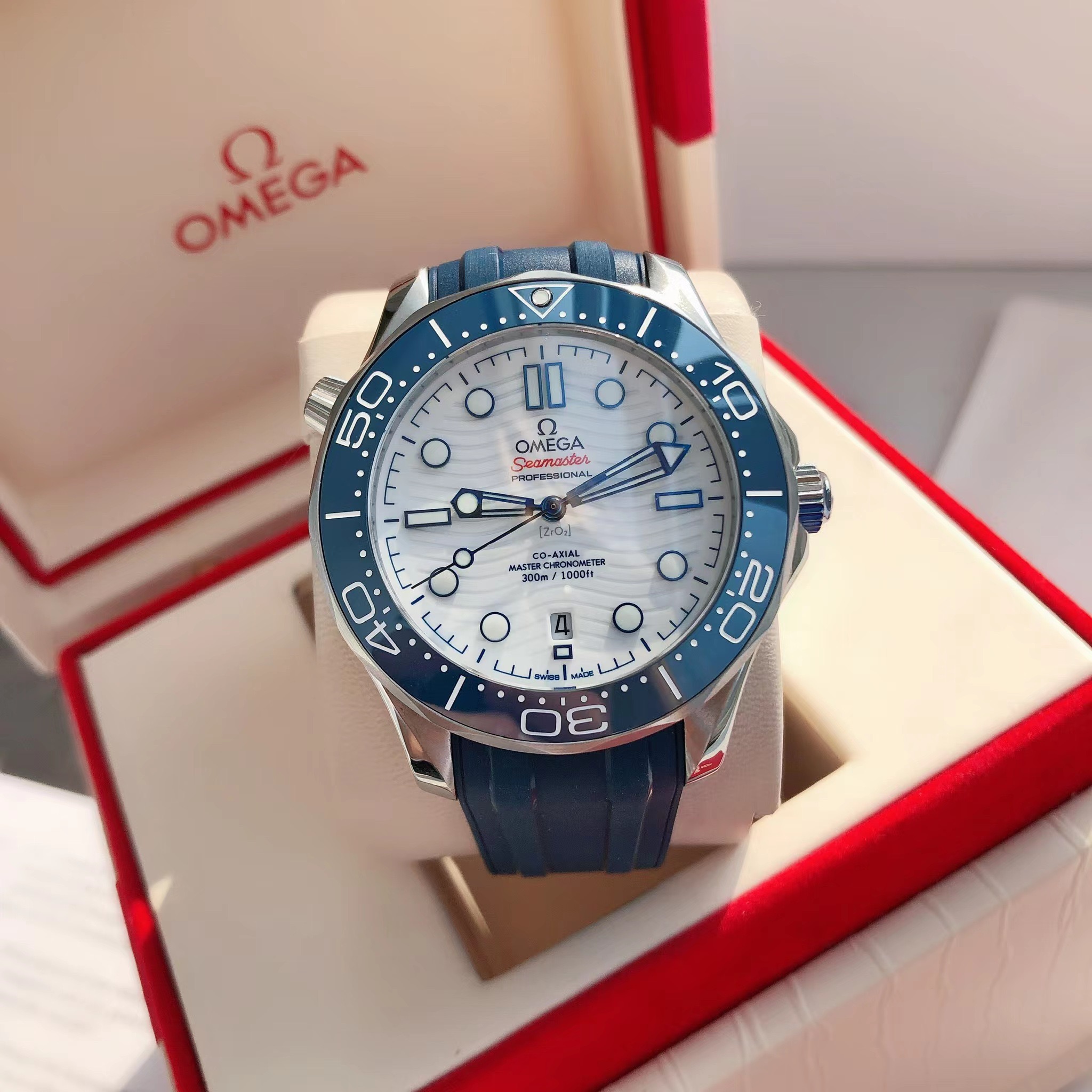 The newly upgraded Seamaster 300M - Image 5