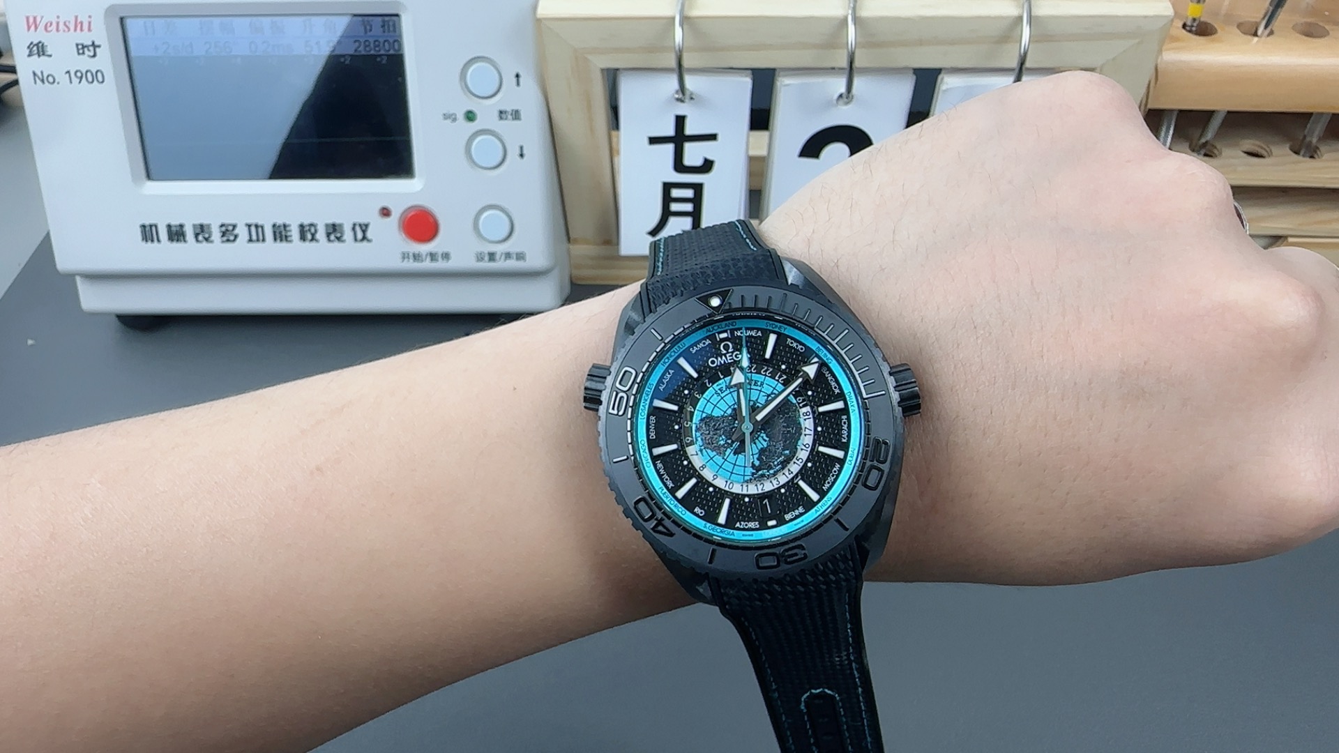 VS Factory Omega Planet Ocean 215.92.46.22.01.006 1:1 Super Clone Watch Introduction - Image 9