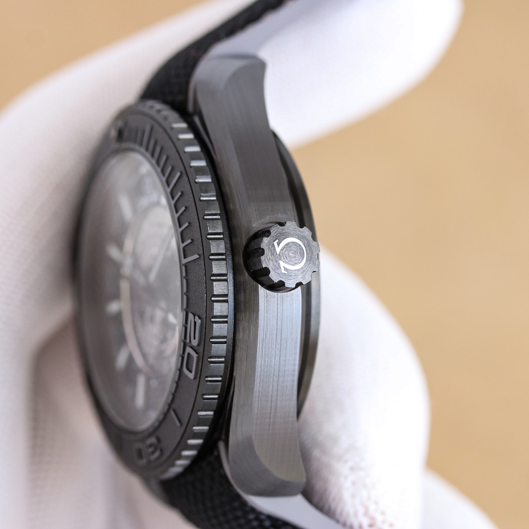 Omega Planet Ocean 215.92.46.22.01.007 Super Clone Watch for Sale - Image 7
