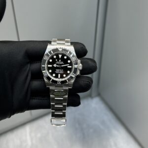 Rolex Black Submariner, No-Date, 40mm, Caliber 3230 – Clean Factory