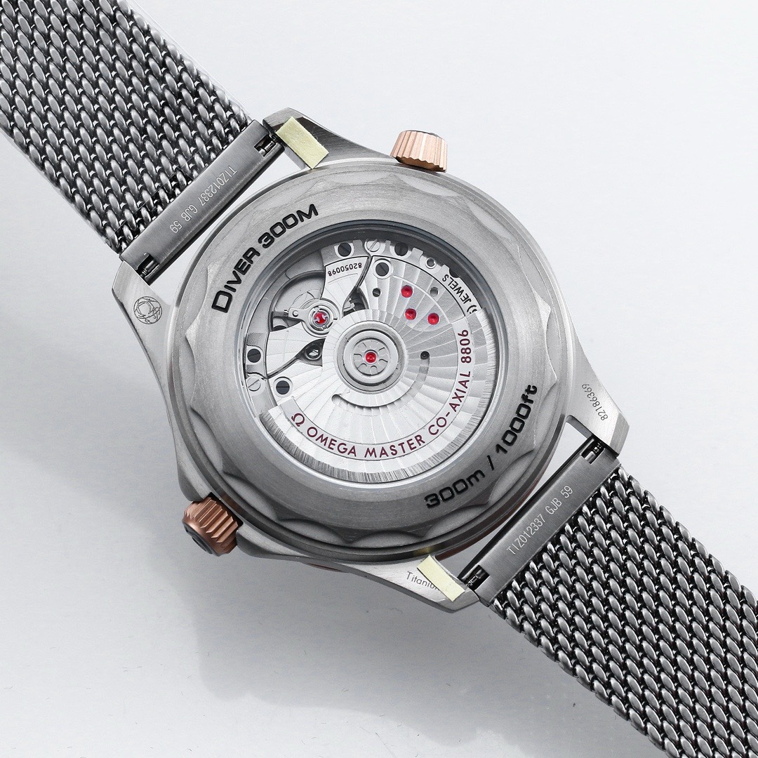 Omega Seamaster ER Upgraded Titanium Bronze Gold 007 – Gold Dial Style 02 - Image 7