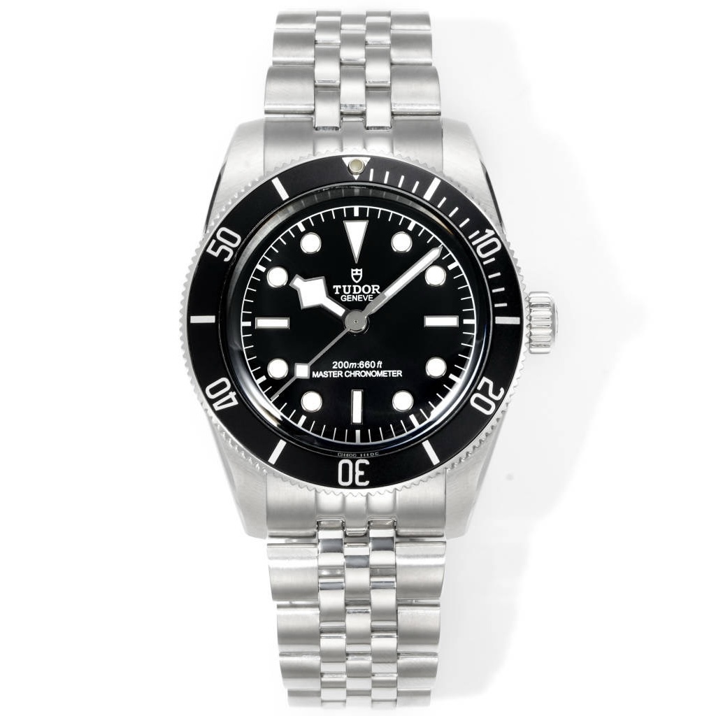 Tudor Black Bay GMT Automatic Diver Watch 41mm, Domed Sapphire Crystal, Rivet Stainless