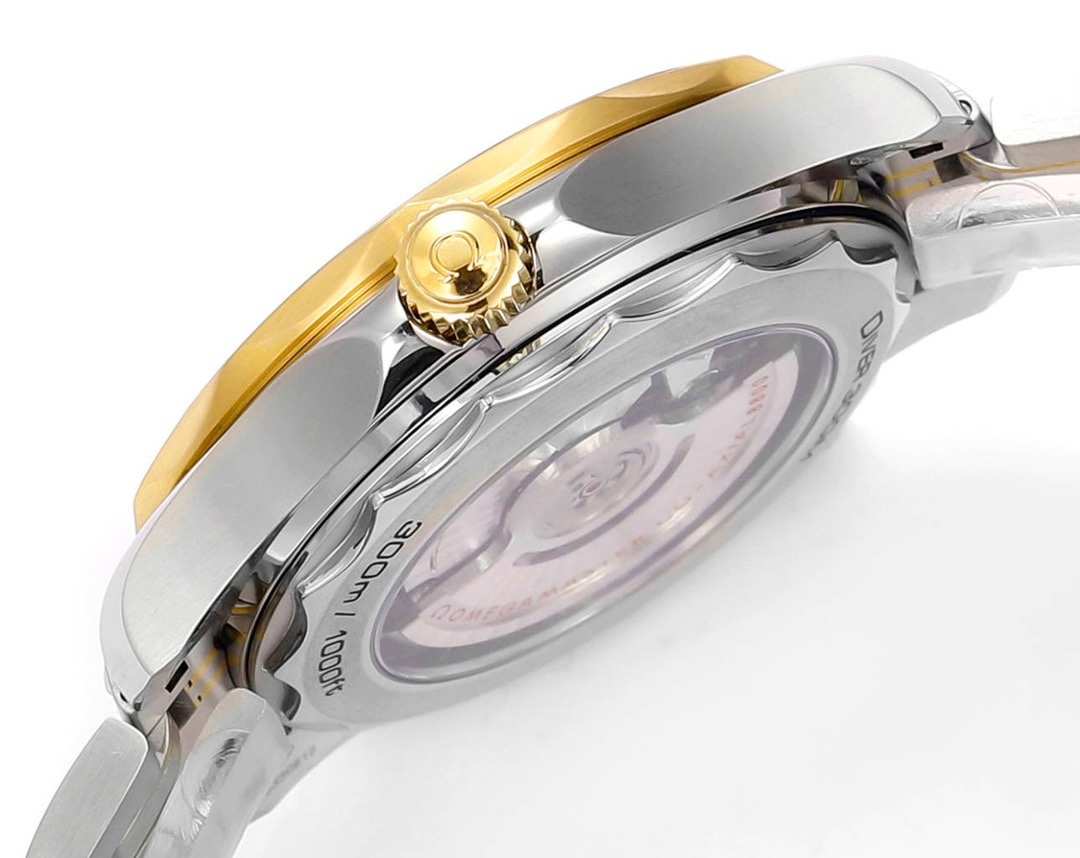 Omega Seamaster 300M Co-Axial Diving Watch 42mm Stainless Steel Bracelet - Image 6