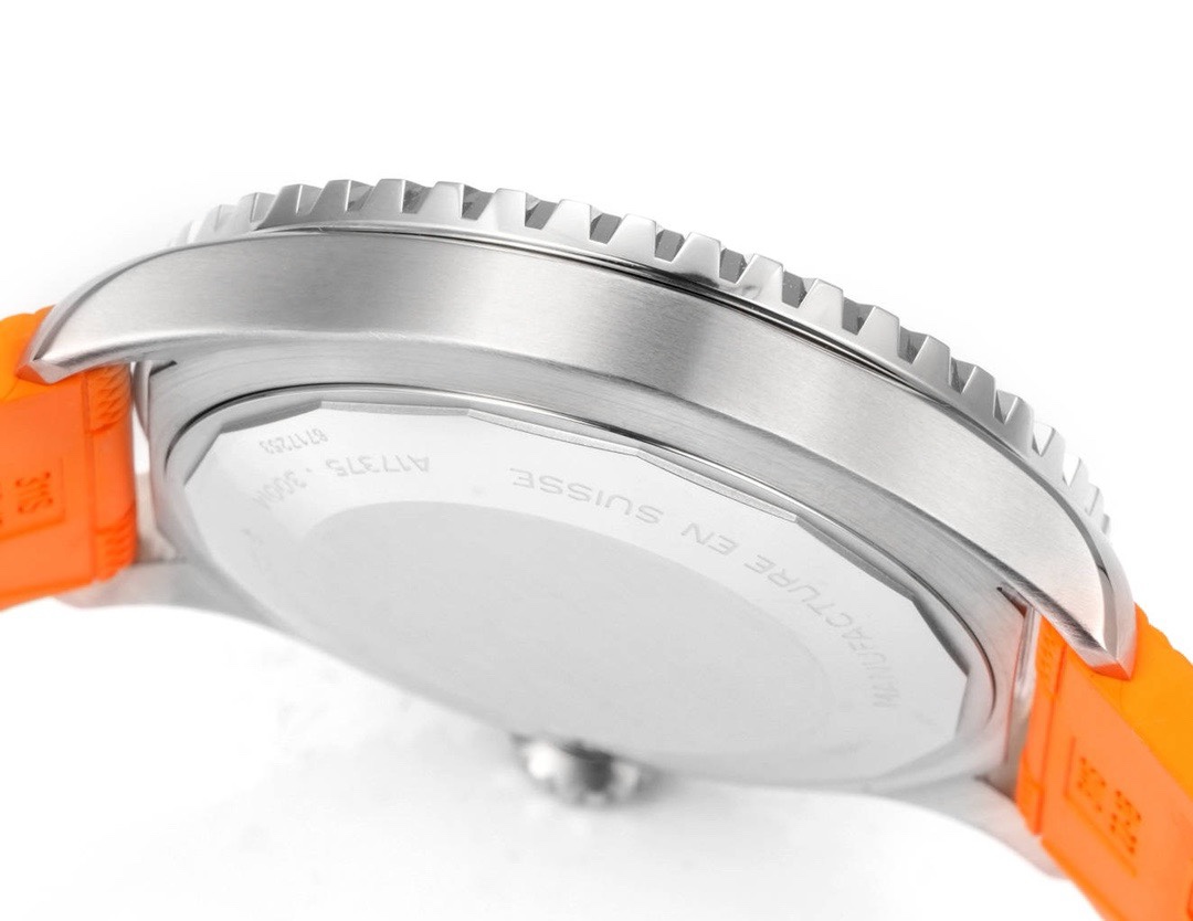 Breitling Superocean 42mm Dive Watch, GR Factory Version Luminous Dial Ceramic Bezel - Image 6