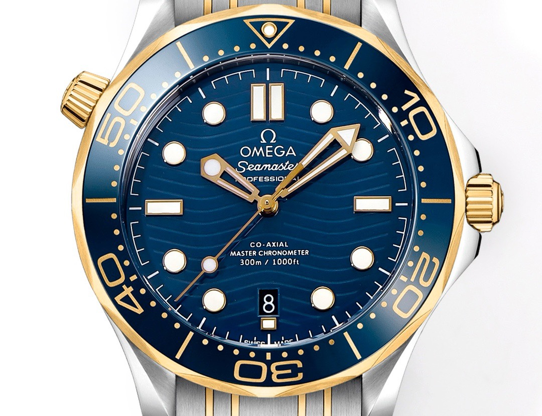 Omega Seamaster 300M Co-Axial Diving Watch 42mm Stainless Steel Bracelet - Image 9