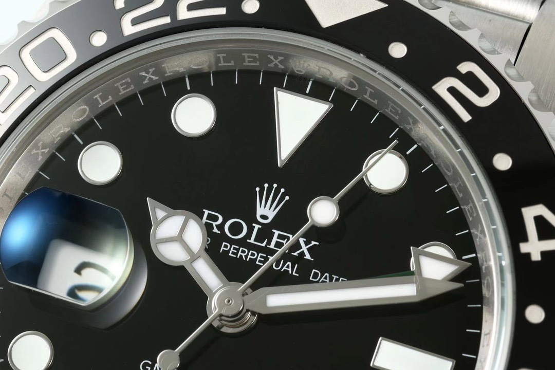 Rolex GMT Travel Watch 904L Steel Cal.3285 Movement – Style 02 - Image 4