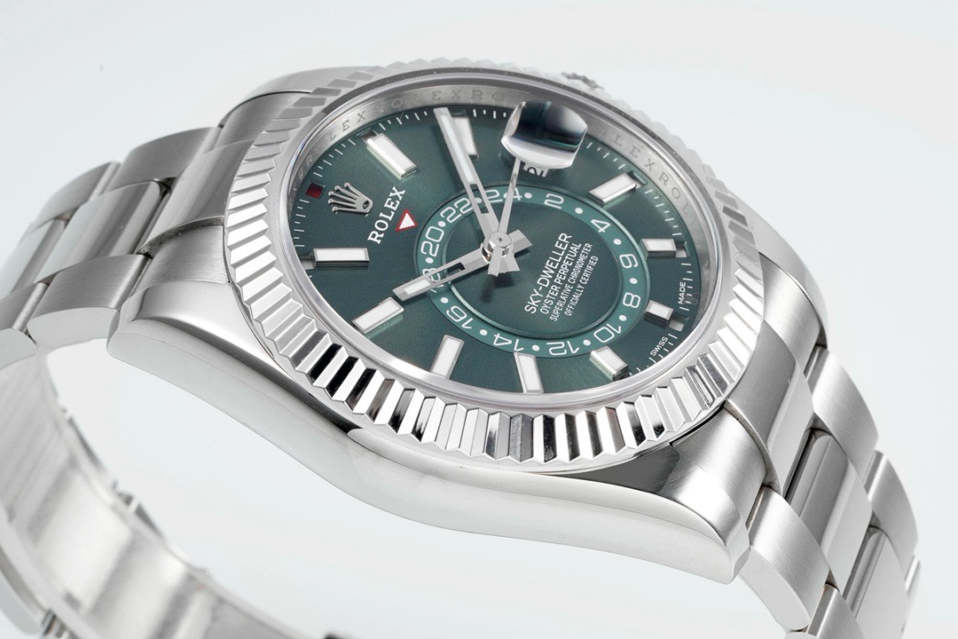 Rolex Sky-Dweller Watch 42mm 904L Steel 9002 Automatic Movement Ring Command Bezel - Image 4