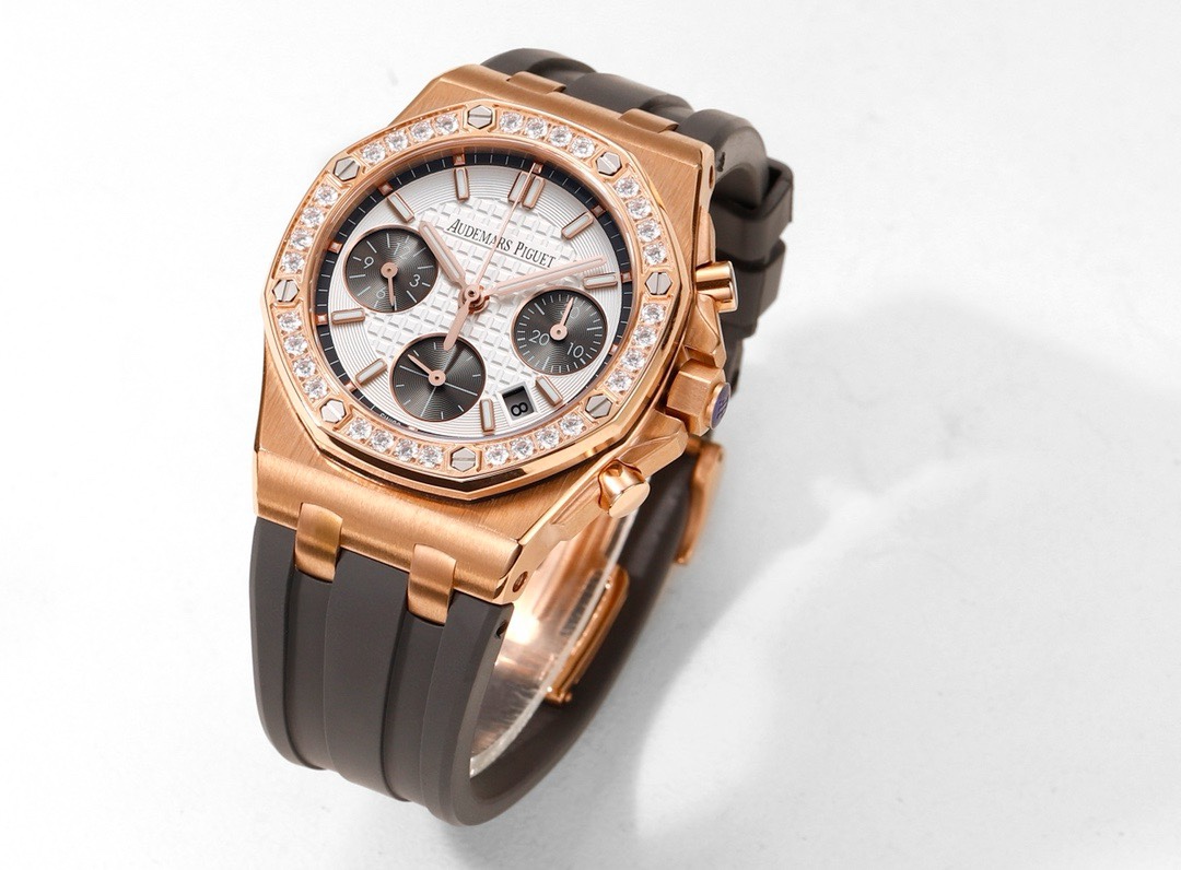 Audemars Piguet Royal Oak 37mm Ladies Automatic Chronograph Watch, Diamond Bezel Rubber - Image 2