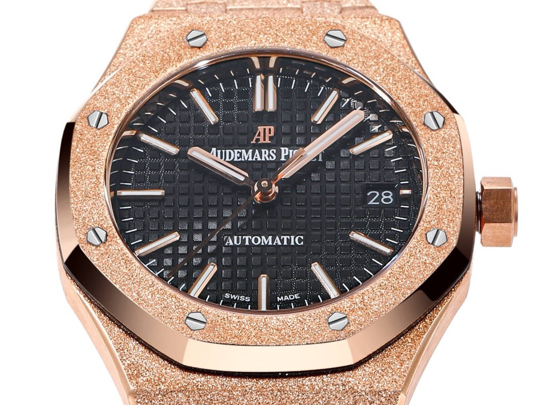 Audemars Piguet Royal Oak 37mm 15454 Frosted Gold Ladies Automatic – Gold Dial Style 03 - Image 9