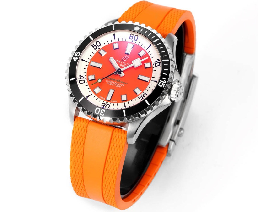 Breitling Superocean 42mm Dive Watch, GR Factory Version Luminous Dial Ceramic Bezel - Image 2