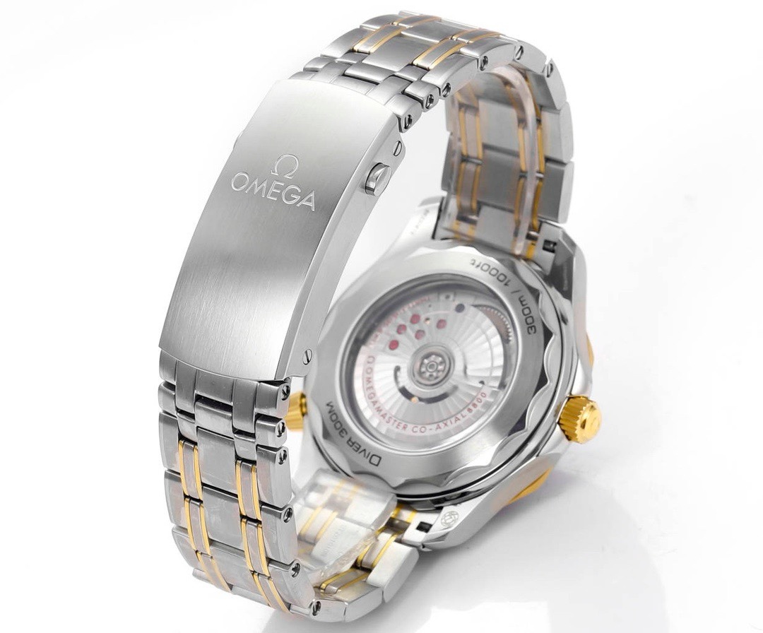 Omega Seamaster 300M Co-Axial Diving Watch 42mm Stainless Steel Bracelet - Image 7