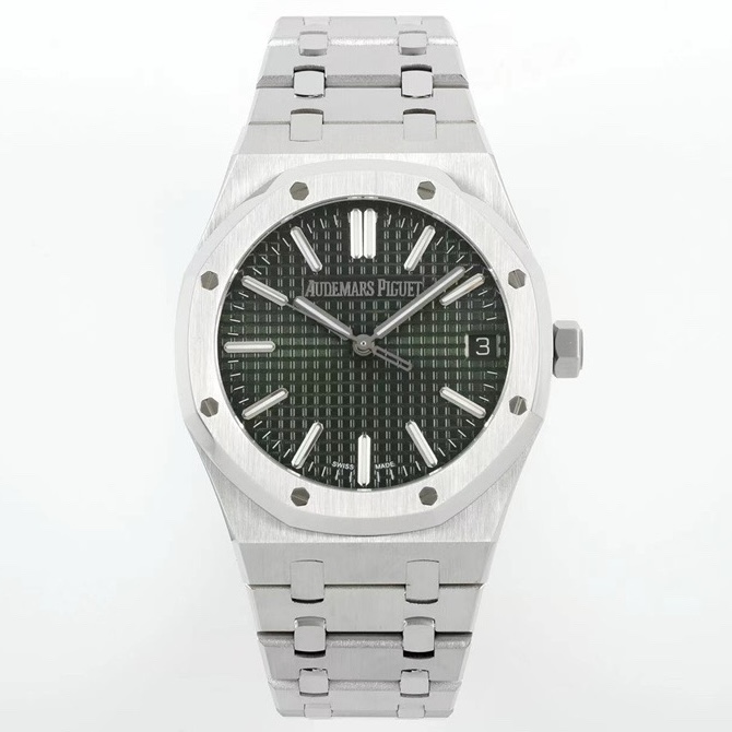 Patek Philippe Nautilus 5711 Mechanical Watch, Factory Cal.324 Movement