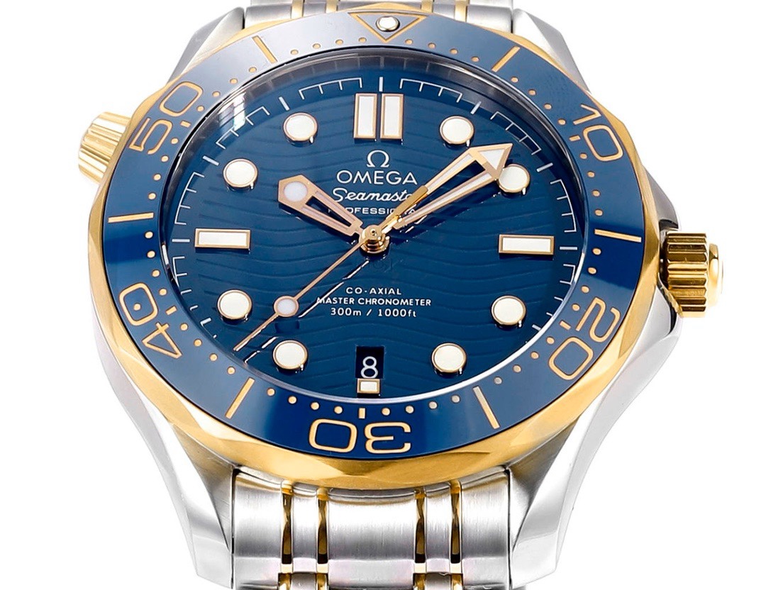 Omega Seamaster 300M Co-Axial Diving Watch 42mm Stainless Steel Bracelet - Image 2