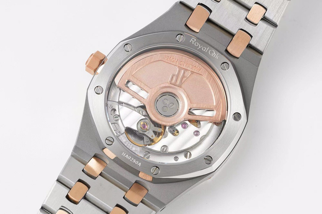 Audemars Piguet Royal Oak Ladies Automatic Watch 34mm, Ref.77350 / 77351 – Style 01 - Image 8