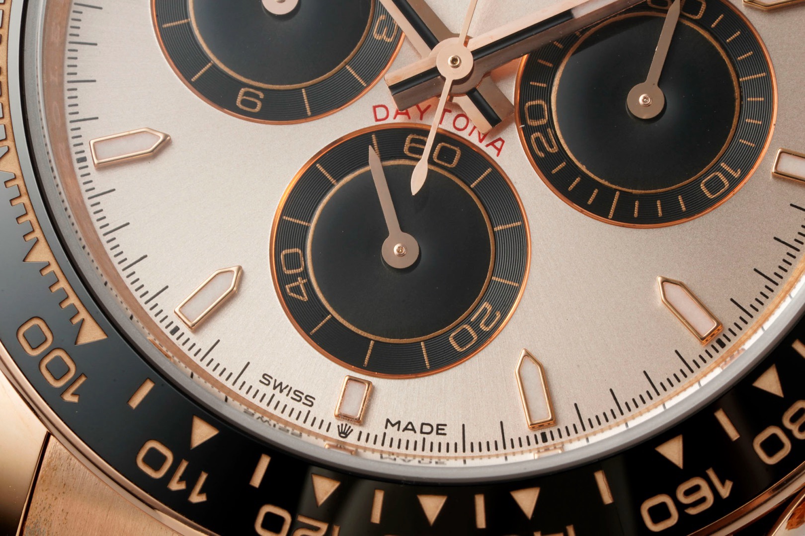 Rolex Cosmograph Daytona 18K Gold Plated Automatic Chronograph Watch Rubber Strap - Image 5