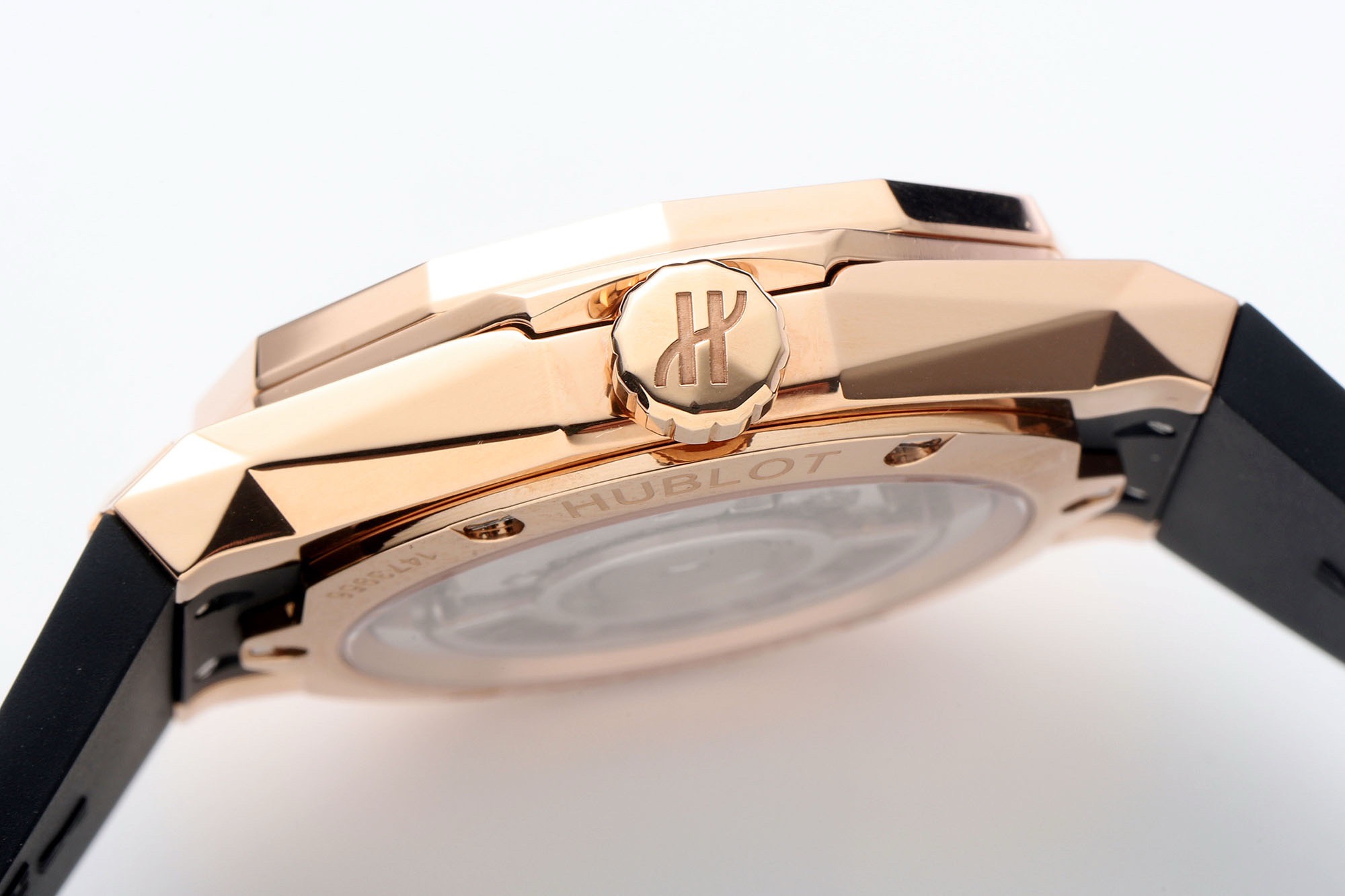Hublot x Richard Orlinski Co-branded Watch , 40mm Faceted Polygon Case – APS Factory - Image 8