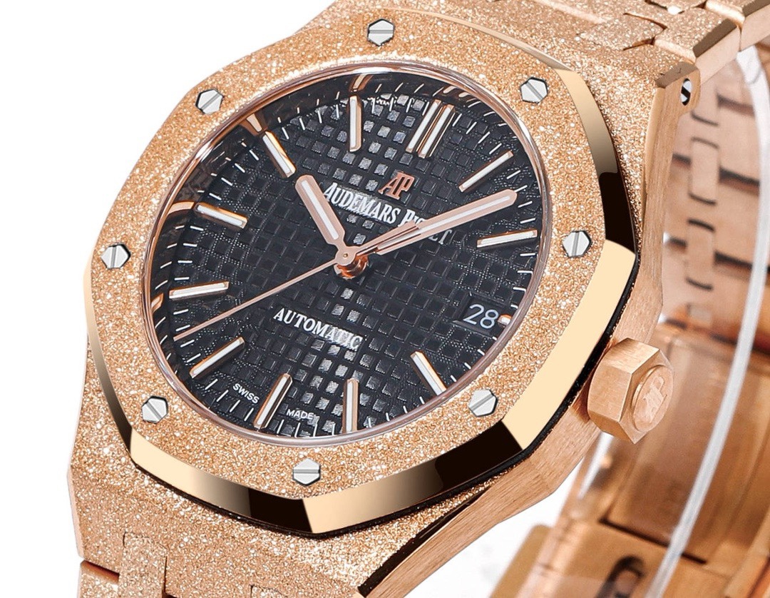 Audemars Piguet Royal Oak 37mm 15454 Frosted Gold Ladies Automatic – Gold Dial Style 03 - Image 4