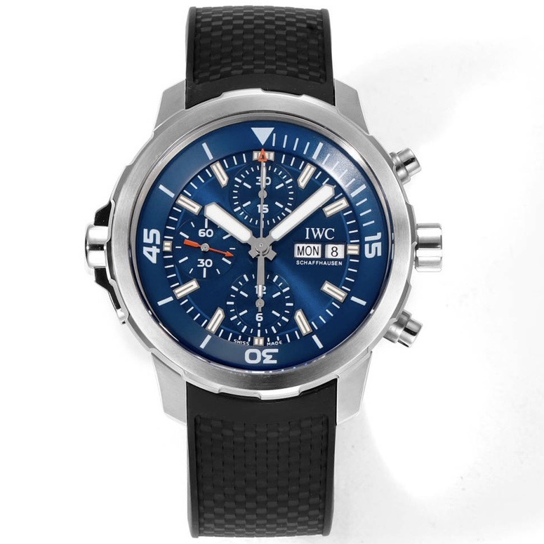 IWC Aquatimer Chronograph Watch 44mm | Quick Release Fluororubber Strap - Image 10