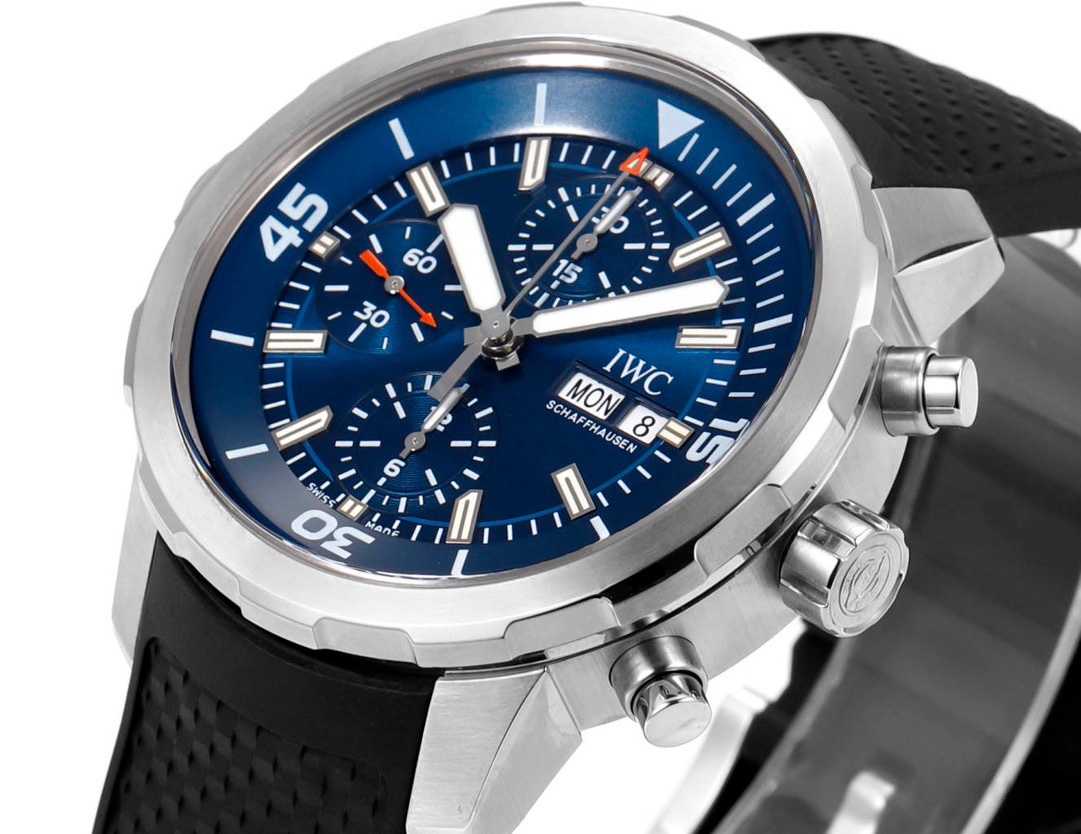 IWC Aquatimer Chronograph Watch 44mm | Quick Release Fluororubber Strap - Image 12
