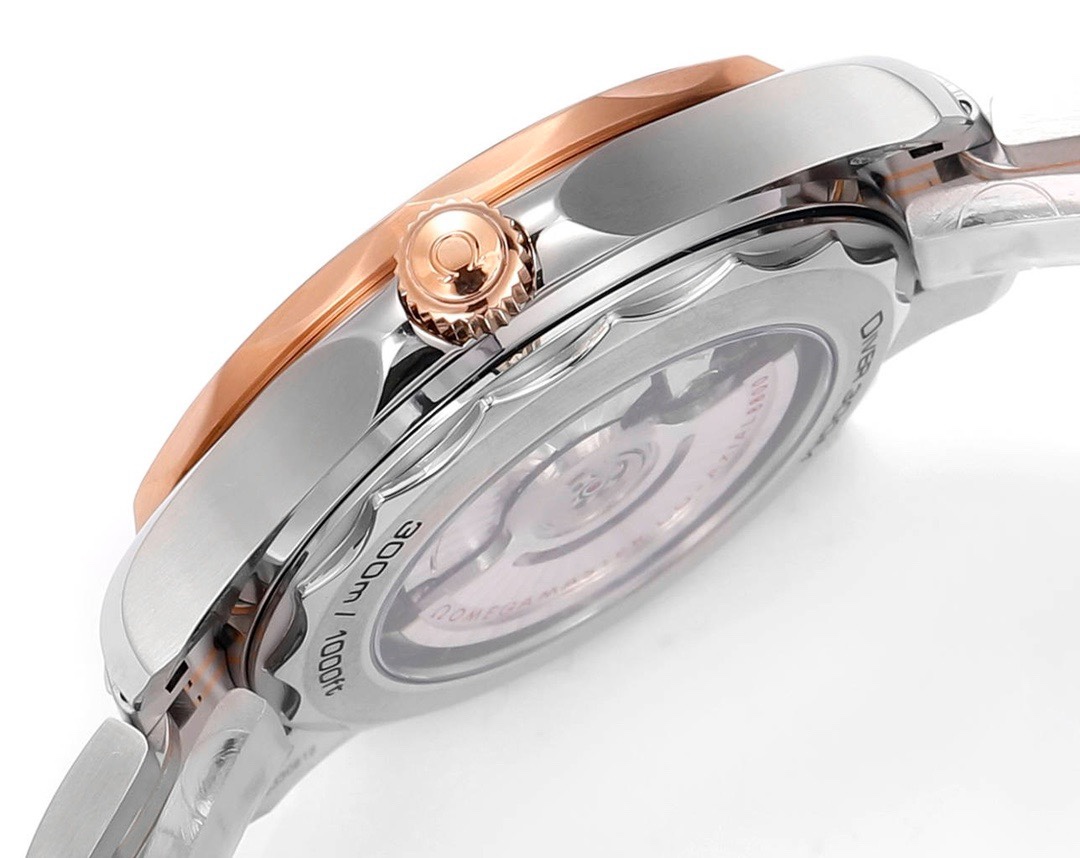 Omega Seamaster 300M Co-Axial Diving Watch 42mm Stainless Steel Bracelet - Image 6