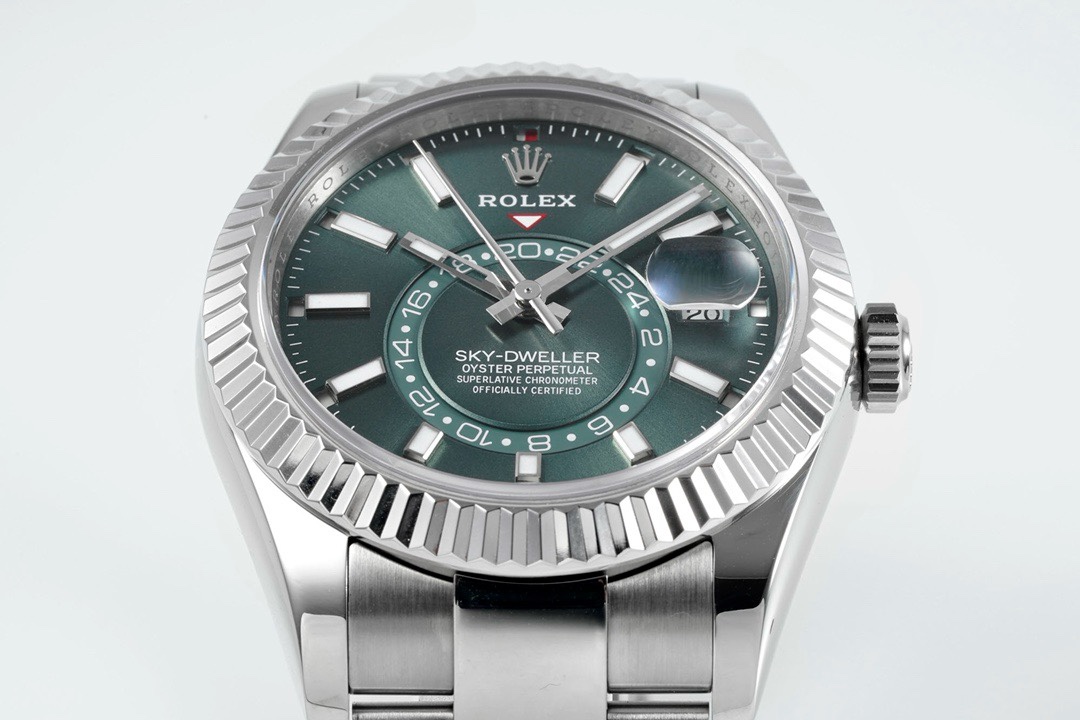 Rolex Sky-Dweller Watch 42mm 904L Steel 9002 Automatic Movement Ring Command Bezel - Image 2