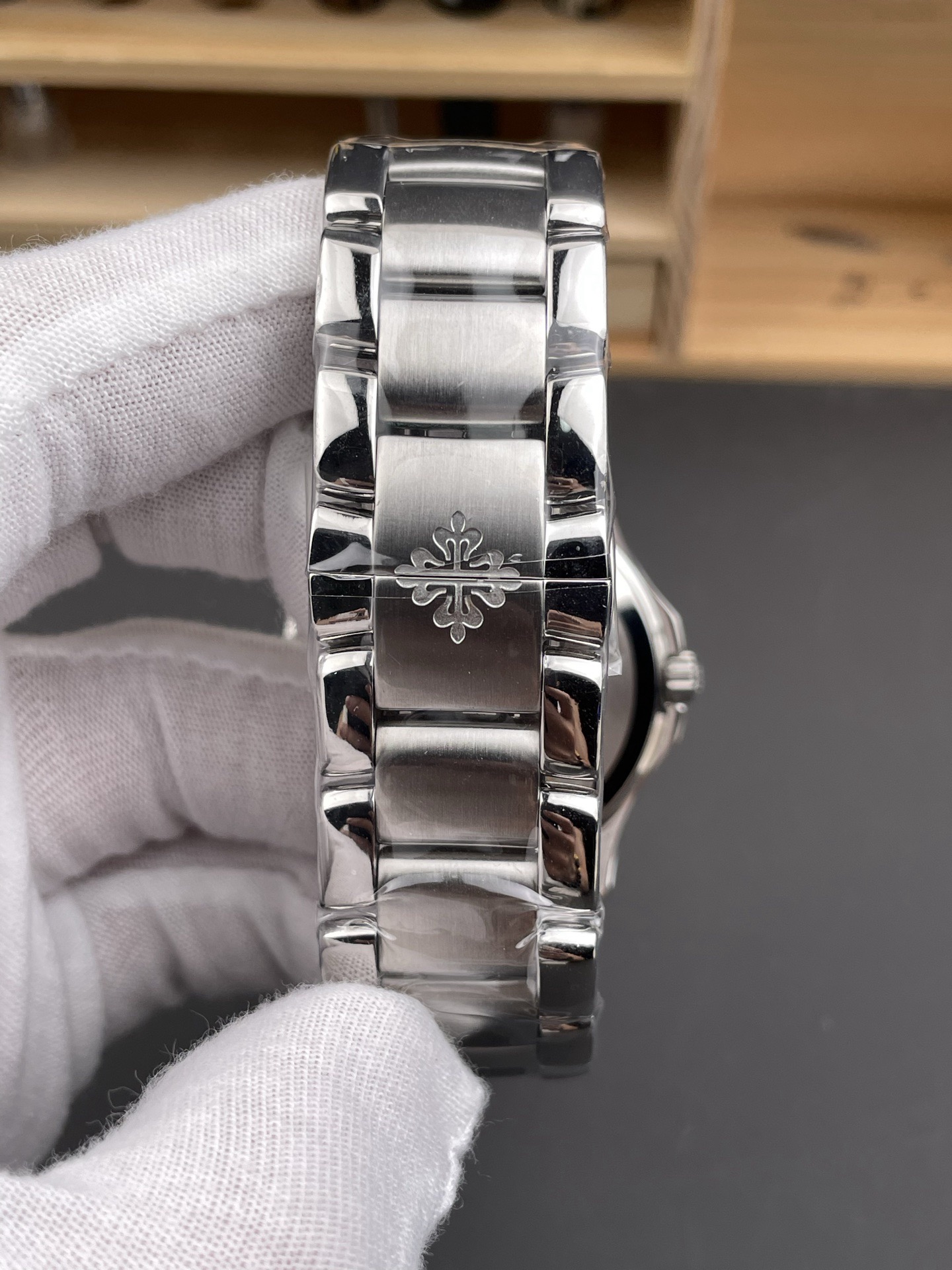 Patek Philippe Aquanaut Steel Watch 5167/1A-001 - Image 4