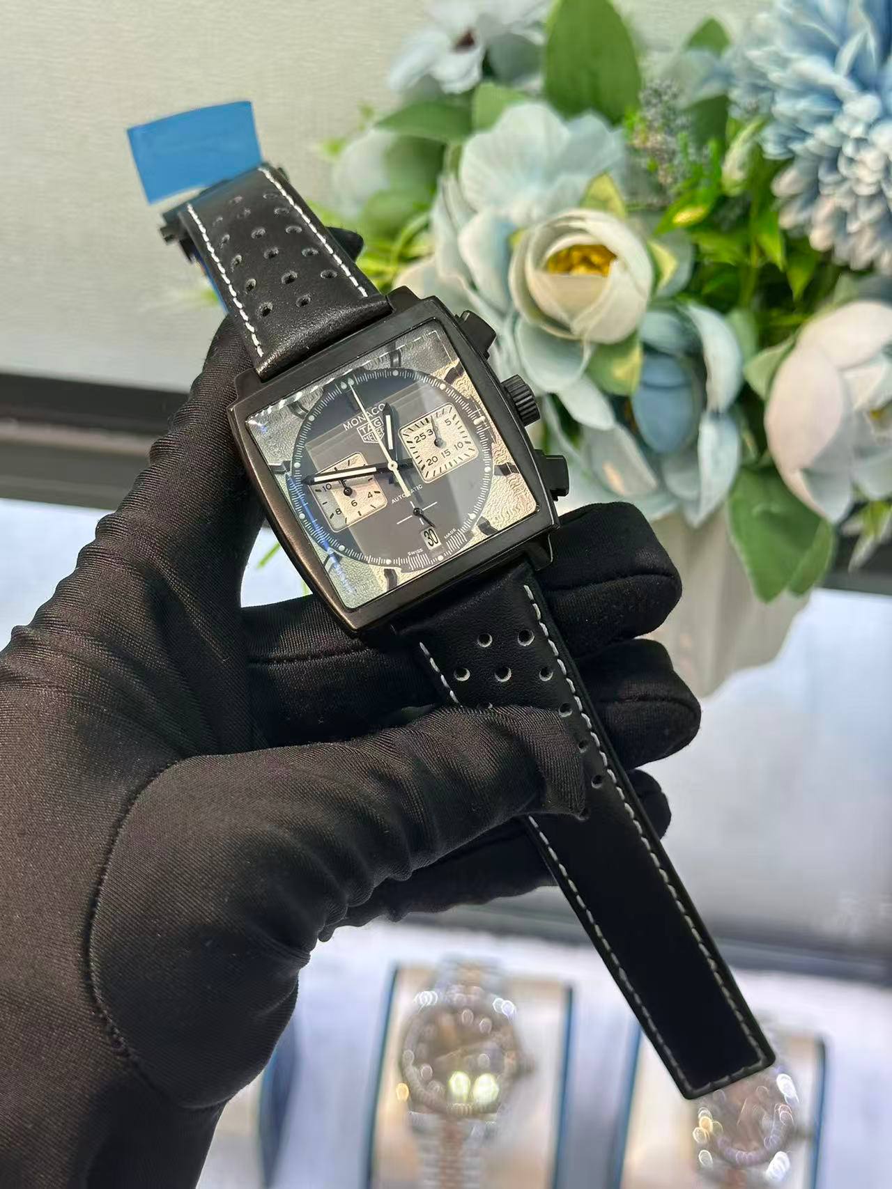 TAG Heuer Monaco Chronograph Night Driver - Image 4